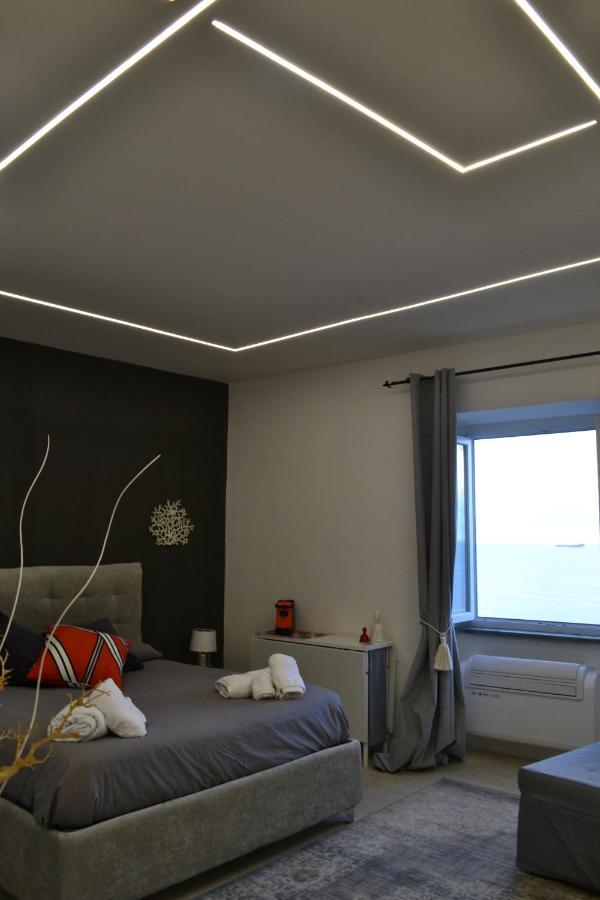 נאפולי Hv Suites Pausilypon מראה חיצוני תמונה